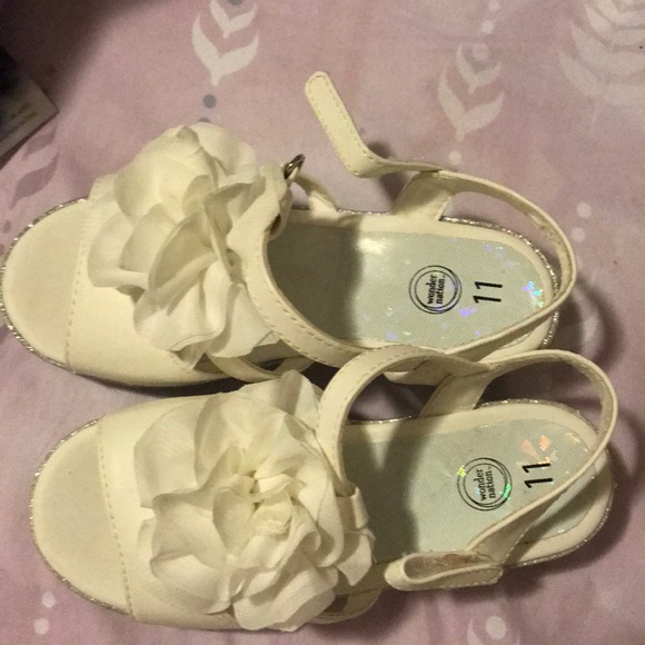 Girl sandals - Picture 6 of 6